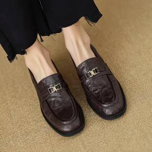 Mocassins tendance en cuir véritable pour femmes fabriqués à la main sur mesure OEM ODM chaussures <span class=keywords><strong>bateau</strong></span> chaussures habillées usine de chaussures de bureau - Product Image 3