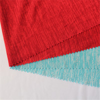 Tissu imprimé respirant de bonne qualité 100 % polyester cationique à rayures pour vêtements de sport d'extérieur pour filles