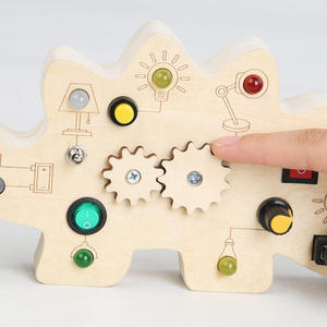 Produits pour bébés d'usine, vente chaude 2026, <span class=keywords><strong>jeux</strong></span> de planche d'activités en bois avec interrupteur lumineux LED, jouets sensoriels éducatifs <span class=keywords><strong>Montessori</strong></span> pour enfants - Product Image 5