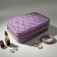 Boîte à bijoux de voyage en velours doux et luxueux, personnalisable en gros, organiseur de bijoux en velours pour colliers, boucles d'oreilles, bracelets et bagues