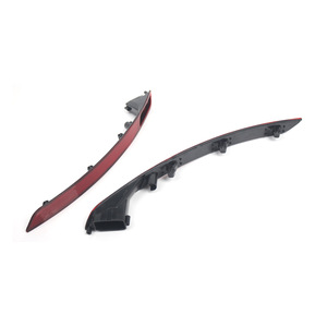 Volkswagen Beetle <b>LED</b> High Mounted Brake <b>Light</b> <b>Red</b> 12V 5C5945701D 5C5945702D Rear Bumper Fog <b>Light</b> MH005V - Product Image 4