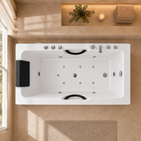 Baignoire à remous murale avec rebord à motif ondulé, poignée moulée et appui-tête rembourré 31x67 pouces