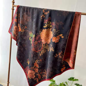 Foulard de luxe en soie de mûre Pure 110x110CM, Bandana <span class=keywords><strong>Double</strong></span> face à impression différente, foulard en <span class=keywords><strong>gaze</strong></span> arrosée - Product Image 4