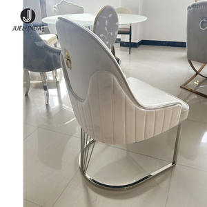 Sillas de comedor de último diseño de acero inoxidable de China, respaldo de León, cómodo cojín grueso, comedor + sillas, silla de comedor de terciopelo <span class=keywords><strong>blanco</strong></span> - Product Image 1