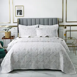 China Super popular warm soft high quality bedspread washed simple geometric patterns double bed cover bedding set