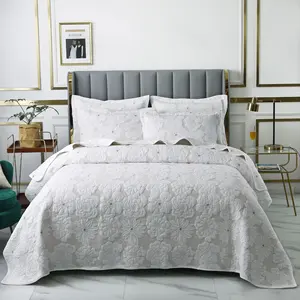 China Super Populaire Warme Zachte Hoge Kwaliteit Sprei Gewassen Eenvoudige Geometrische Patronen Dubbel Bed Cover Beddengoed Set