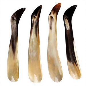 Cuchara para Zapatos de Cuerno de Búfalo con Mango Largo, Hecha a Mano, Ecológica, de Forma Natural, Diseño Antiguo e Imitación Moderna - Product Image 3