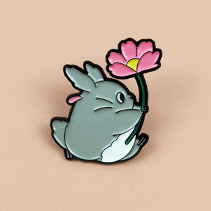 Broche Fleur de Lotus <span class=keywords><strong>Totoro</strong></span> Mignonne de Dessin Animé, Badge de Personnage d'Anime de Style Japonais, Accessoire Créatif pour Vêtements - Product Image 2