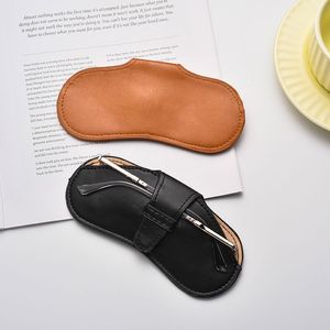 Factory Supply PU Leather Sunglasses Pouch, Portable Eyeglasses Storage Bag with Strap Closure - Product Image 1