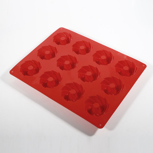 Silicone Cookie Mold 12 Cavity Whirlwind Shape Baking Utensil For Dessert And Chocolate Making - Product Image 4