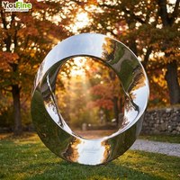 Sculpture en acier inoxydable en forme de torus de Möbius, polie miroir, réfléchissante, pour l'extérieur, jardin, parc, art paysager