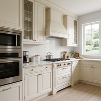 Armoires de cuisine blanches sur mesure de style Shaker, armoires de cuisine modulaires classiques de style farmhouse avec porte en verre pour villa, appartement, OEM, ODM