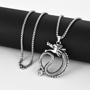 Collar de Dragón Personalizado de Acero Inoxidable para Hombre y Mujer, Diseño Hip Hop, Colgante de Dragón Vintage, Collar de Acero Titanio - Product Image 3