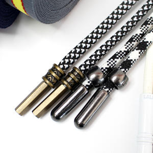 Nouveau design Logo personnalisé <span class=keywords><strong>GRS</strong></span> certificat RPET fabricant coloré polyester rond chaussures pour femmes cordons de serrage enduit techniques - Product Image 3