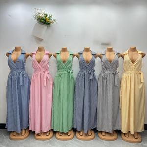 Abito Estivo 2026 Nuovo Maxi Floreale Ampio con Scollo a V, Vita Naturale, Traspirante, Elegante, Casual, <span class=keywords><strong>Taglie</strong></span> Forti <span class=keywords><strong>da</strong></span> Donna - Product Image 6