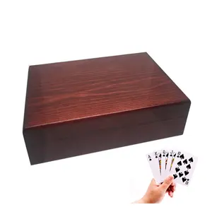 Personalizado de PVC impermeable de oro-2 juegos de póquer de plástico con la impresión del logotipo de naipes