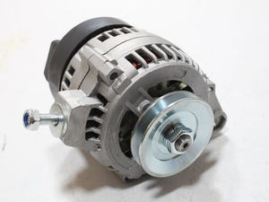 <span class=keywords><strong>Alternateur</strong></span> de pièces de système électrique automatique du marché russe 2101-3701010 12V 42A pour <span class=keywords><strong>LADA</strong></span> 2101 2103 2106 - Product Image 2