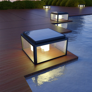 Venta directa de fábrica Decoración LED Pilar Césped Luces Aluminio IP65 Poste de energía solar Pilar Luz para jardín - Product Image 2