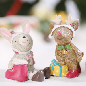 Small Sika Deer Desktop Ornament Resin Figurine Christmas Decoration Indoor Use Matte Finish - Product Image 4