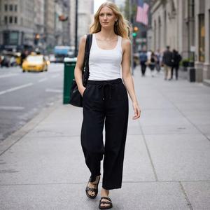 <span class=keywords><strong>Pantaloni</strong></span> <span class=keywords><strong>Neri</strong></span> in Puro <span class=keywords><strong>Lino</strong></span> Personalizzati per Donna - Vestibilità Ampia con Vita Regolabile e Gamba Dritta per Abbigliamento Femminile - Product Image 3