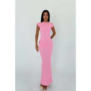 Robe de soirée rose en tricot, longue et élégante - Product Image 3