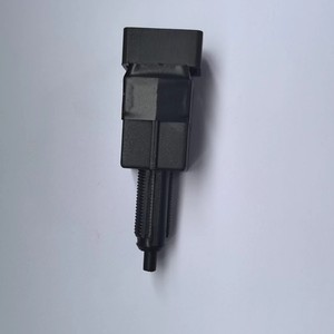Nuevo interruptor de luz de freno Hino 84340-E0010 84550-1280 84380-218090 12V de repuesto para reparación - Product Image 3