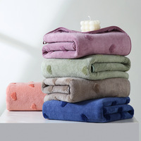 Serviettes de bain en polaire corail multicolores personnalisables, ultra douces, séchage rapide, absorbantes, pour usage domestique, options de logo OEM ODM