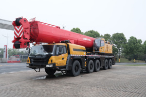 Grue mobile tout-terrain 260 tonnes Capacité de levage <span class=keywords><strong>118</strong></span> m Hauteur maximale Équipement de construction haute efficacité Moteur Boîte de vitesses - Product Image 4