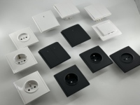 Prise allemande étanche standard UE, panneau PC, vente chaude, accessoires électriques directement de l'usine pour la maison et l'hôtel
