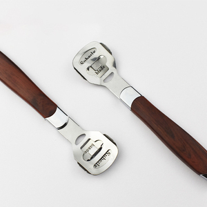 Cuchillas para <span class=keywords><strong>pies</strong></span> a precio de fábrica, cuchillas para pedicura de grano de madera de acero inoxidable, <span class=keywords><strong>callos</strong></span> de maíz, removedor de piel dura muerta, Lima para <span class=keywords><strong>pies</strong></span> - Product Image 4