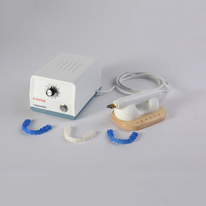 Cortador de Película Dental E-Cutter Supsmile para Alineadores Ortodónticos y Protectores Bucales con Cuchilla Eléctrica y Bandeja de Molde - Product Image 1