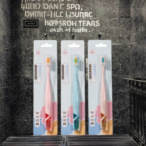 <span class=keywords><strong>Brosse</strong></span> à dents Premium pour gencives sensibles avec poils souples haute densité et conception de col flexible - Product Image 2
