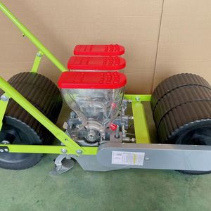 เครื่องหว่านเมล็ดแบบมือหมุน 3 แถว สำหรับปลูกผัก - Product Image 4