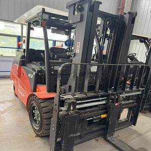 Qualité inégalée 3 tonnes Hauteur de levage de <span class=keywords><strong>chariot</strong></span> élévateur <span class=keywords><strong>Prix</strong></span> bon marché Performance fiable <span class=keywords><strong>chariot</strong></span> élévateur diesel - Product Image 2