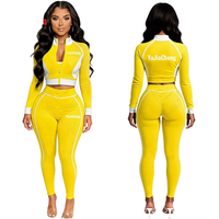 Ensemble deux pièces streetwear Y2K pour femme : veste courte à manches longues et leggings, avec logo personnalisé et blocs de couleur, collection automne-hiver