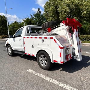 รถยกโฟตอนแบบ 4x4 พร้อมระบบไฮดรอลิกสำหรับลากจูงรถยนต์ - Product Image 4