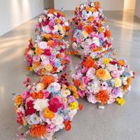 Boule de fleurs personnalisée rose pastel, bleue et jaune, faite à la main, centre de table floral en soie 5D pour mariage, douche nuptiale et fête d'anniversaire
