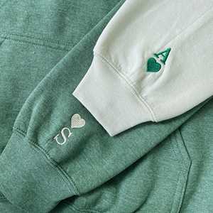 Regalos de Aniversario 3D de Invierno Personalizados para Parejas Sudadera Formal Bordada Personalizada/Sudadera Con Capucha Boda a Juego 1-50 Años Él - Product Image 4