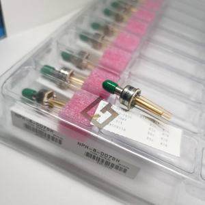 Amphenol NPH-8-007DH圧力センサー<span class=keywords><strong>7kPa</strong></span>差 ± 1.5% 精度TO-8-6産業医療用 - Product Image 3