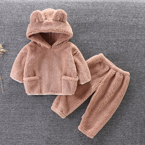 Ensemble de pyjama en flanelle Guai Baby Fashion pour l'automne et l'hiver, vêtements de maison chauds à <span class=keywords><strong>capuche</strong></span> pour enfants, vêtements de détente 2 pièces - Product Image 3