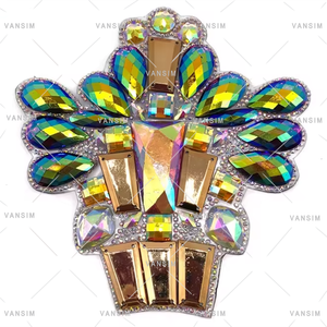 Nuovi costumi di carnevale reggiseno slip cintura <span class=keywords><strong>braccio</strong></span> appliques pezzi decorativi in ferro su pietra in resina - Product Image 3