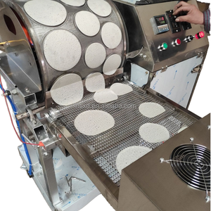 Machine commerciale automatique de fabrication de gâteau <span class=keywords><strong>mousse</strong></span> de canard rôti de crêpes à la mangue Machine à gâteau à mille couches - Product Image 1