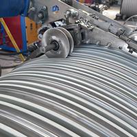 Machine de réparation de tuyaux enroulés en spirale, réutilisation de canalisations sans tranchée, élargisseur de doublure, tête d'enroulement sur chenilles, extrudeuse de profilés PVC