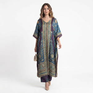 Robe longue kaftan pour femme en soie polyéthylène à plumes, coupe ample et décontractée, élégante et fluide, idéale pour l'été, l'hiver, l'automne et le printemps - Product Image 1