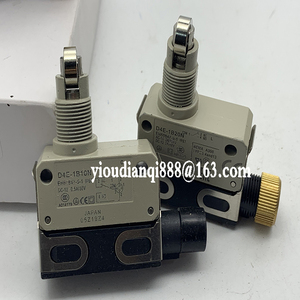 En stock Nouveau interrupteur de fin de course D4MC-2020/2000/<span class=keywords><strong>1000</strong></span>/3030 Haute qualité Garantie d'un an - Product Image 2