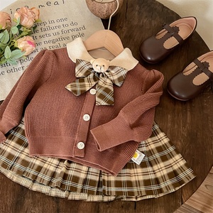 Ensembles de Vêtements pour Filles de 7-8 <span class=keywords><strong>Ans</strong></span>, 2 Pièces, Tenue d'Hiver, <span class=keywords><strong>Pull</strong></span> Tricoté, Jupes Mini Plissées à Carreaux, Style Coréen, Vente en Gros - Product Image 5
