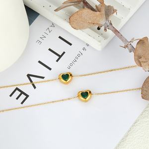 Colliers tendance anti-ternissement en argent et or PVD, bijoux fins en acier inoxydable 316L, collier cœur en zircon émeraude CZ pour femmes - Product Image 5