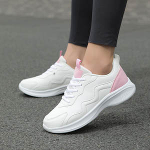 Zapatillas Deportivas Blancas para Mujer, Tacón Bajo, Parte Superior de PU, Diseño de Bloques de Color, Calzado Deportivo Informal para Correr, Gimnasio, Bádminton - Product Image 1