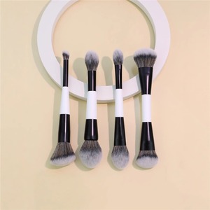 Pinceau de maquillage double extrémité, pinceau double face pour fond de teint et poudre avec extrémité pour anticernes, manche en bois, poils doux pour femmes - Product Image 2