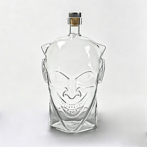 Botella de <span class=keywords><strong>Vino</strong></span> de Vidrio de Borosilicato Alto con Forma de <span class=keywords><strong>Diablo</strong></span> Payaso y Sello de Madera - Product Image 5